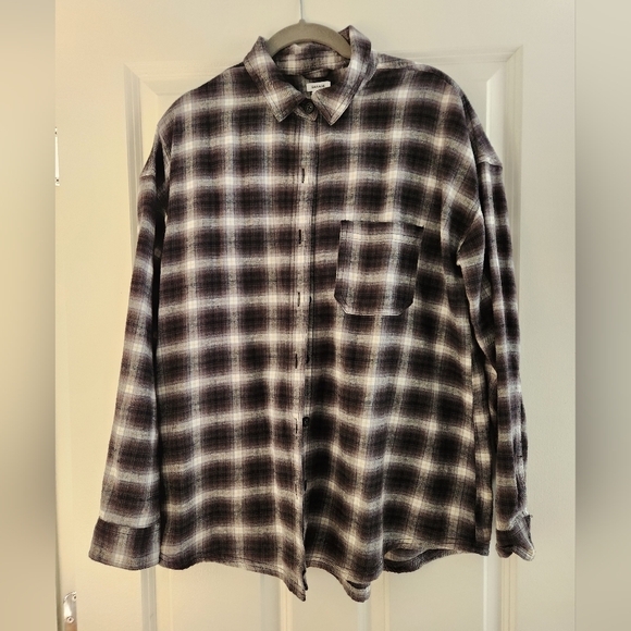 Garage women's flannel shirt, size xs/s - Picture 7 of 9